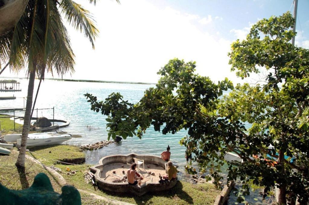 Casa China Bacalar Hotel Exterior photo